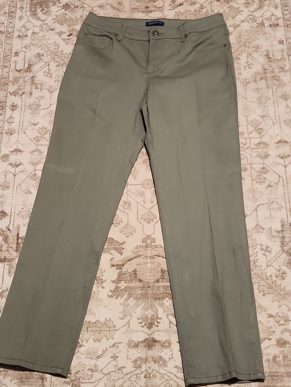 Bandolino Olive Green Straight Leg Women’s Pants